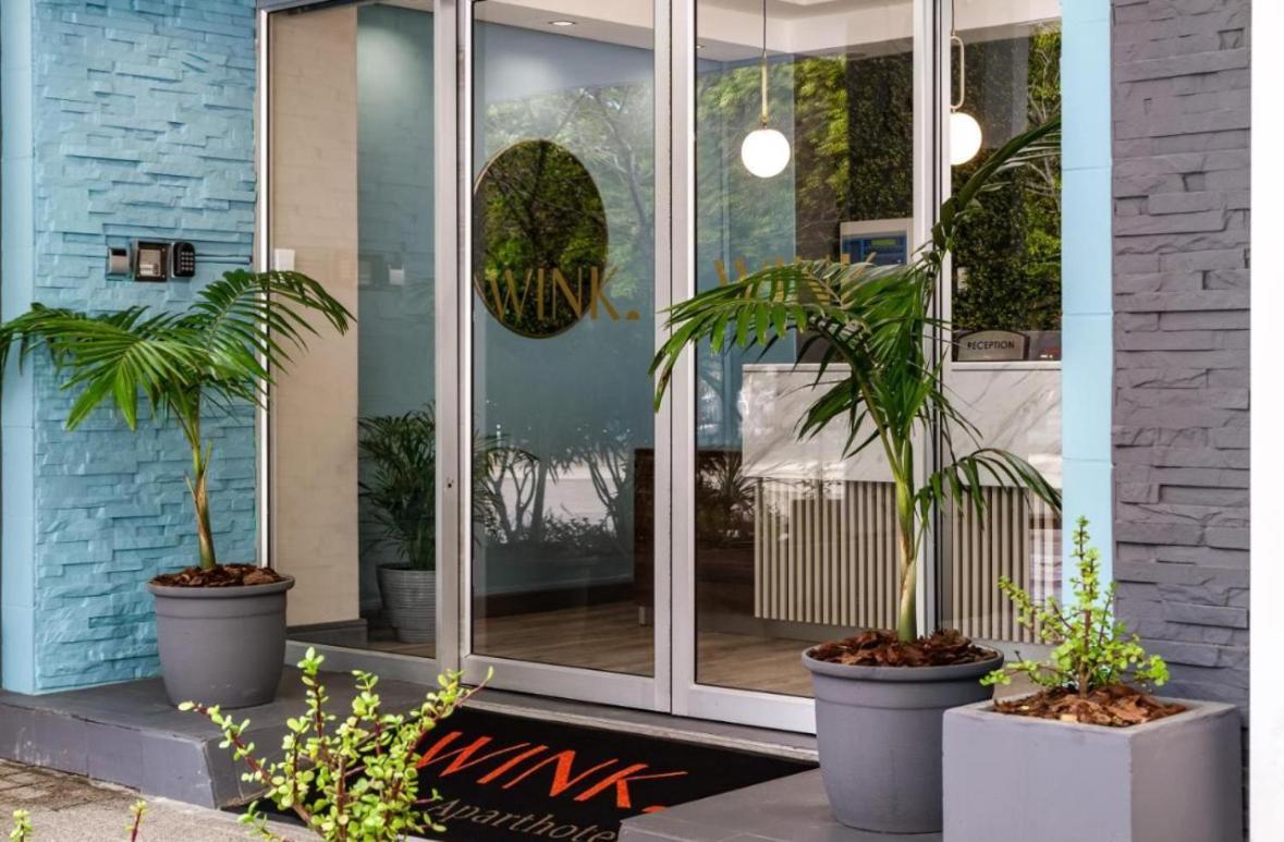 Wink Hotel- Next To Cticc & Best Tourist Location Cape Town Exterior photo